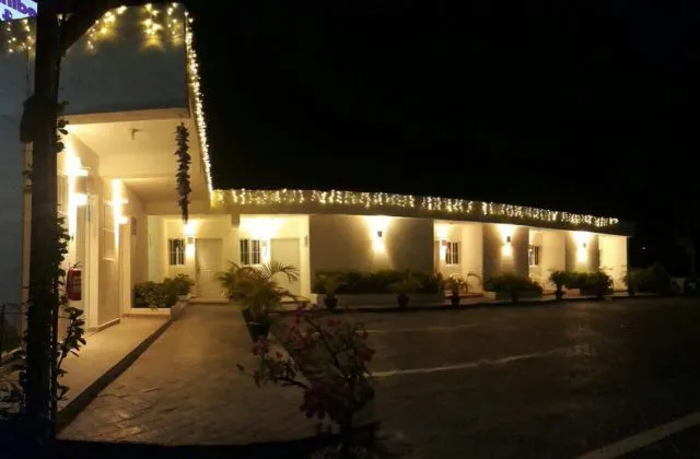 Hotel El Pulpo Bayahibe parking